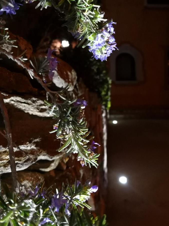 A Lu Ponti Panzió Budoni Kültér fotó
